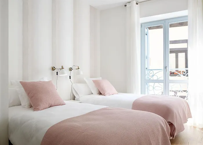 Apartment H Suite2a By Smiling *