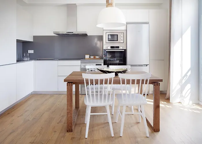 Apartment H Suite2a By Smiling *